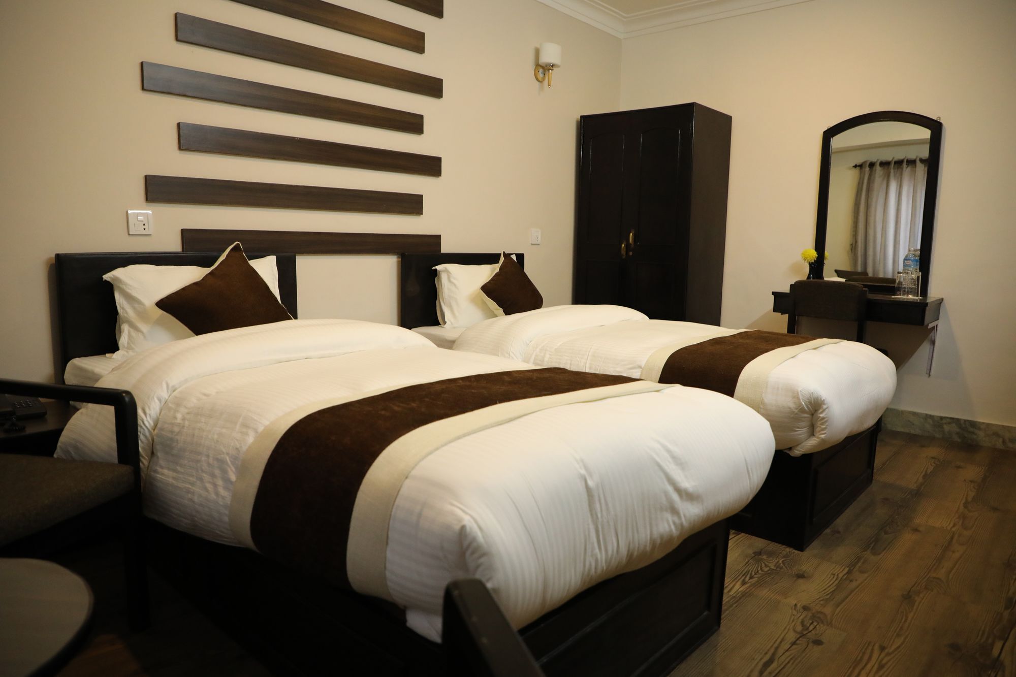 Ausfinn Hotel Metro Inn Kathmandu Exterior photo